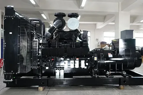 Cummins 엔진이 장착 디젤 발전기 세트, DB-640GF